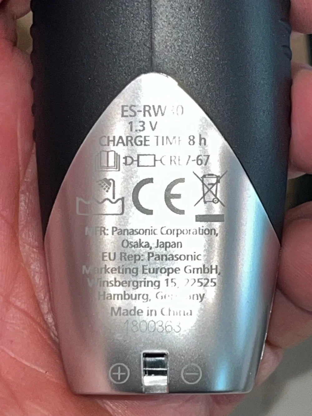 Panasonic Twin 2 Blade Wet/Dry Recharge ES-RW30-S European Market or Traveling